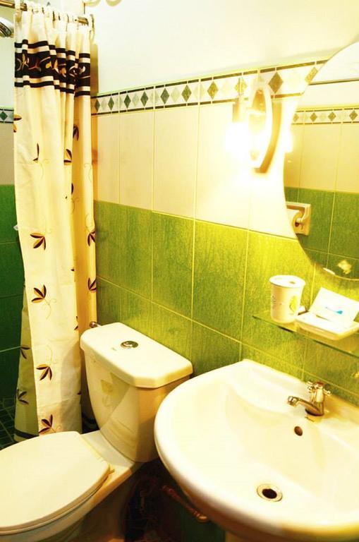 Casa D' Estrella Apartelle Balabag  Rom bilde